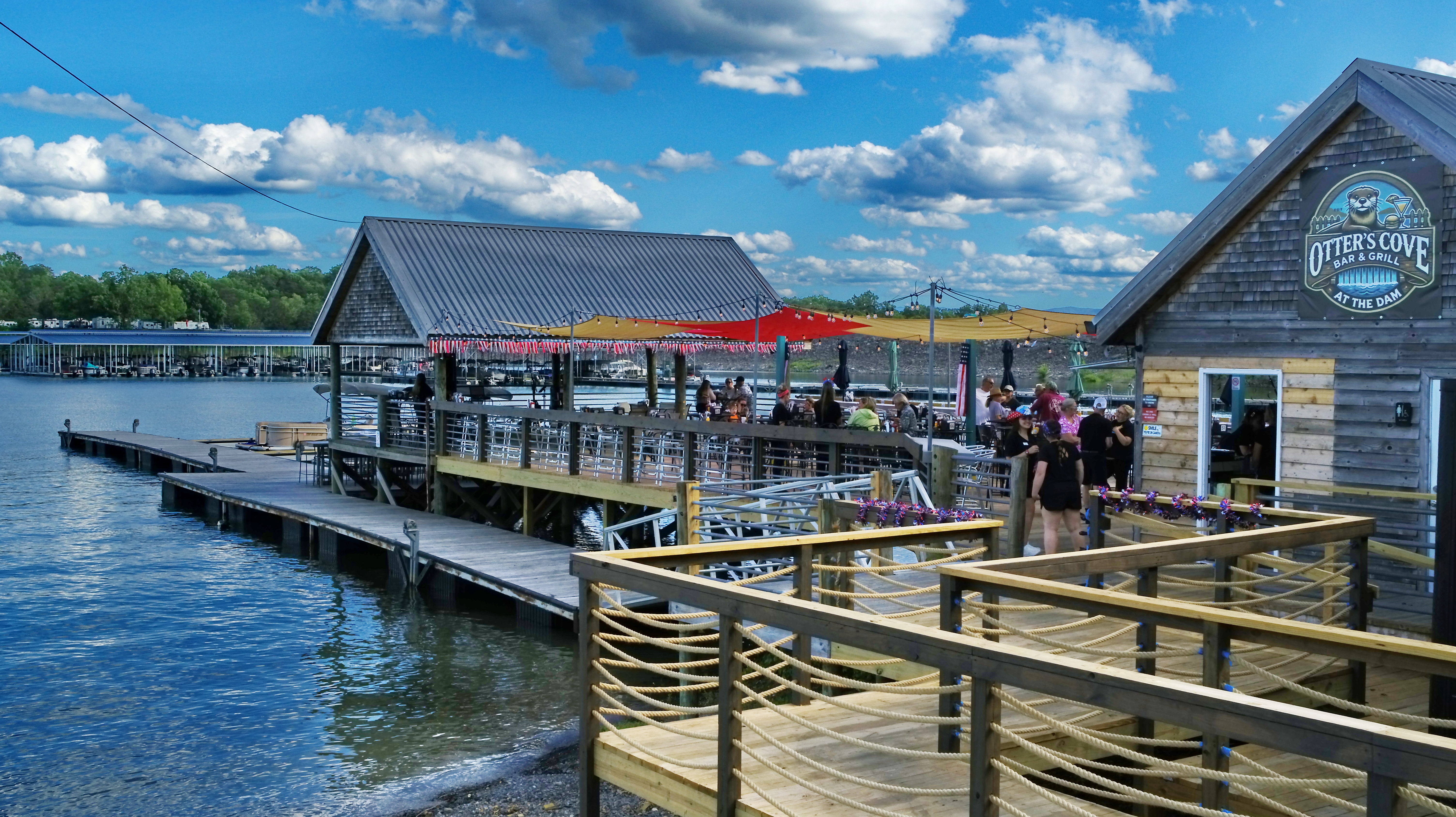 Otters Cove Bar & Grill
